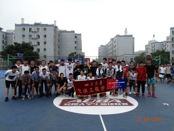 大合照-1_副本.jpg 大合照-1_副本.jpg